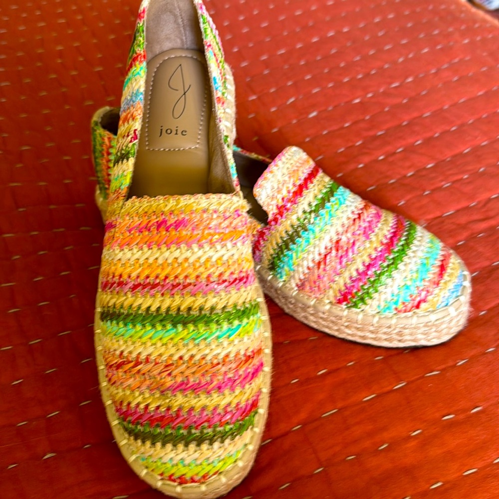 New Joie espadrille
